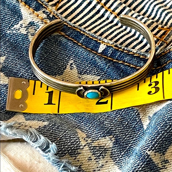 native American Turquoise sterling Silver and turquoise Bracelet - Picture 11 of 11